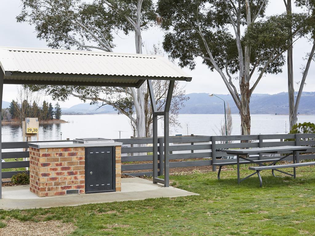 Nrma Jindabyne Holiday Park Hotel Luaran gambar